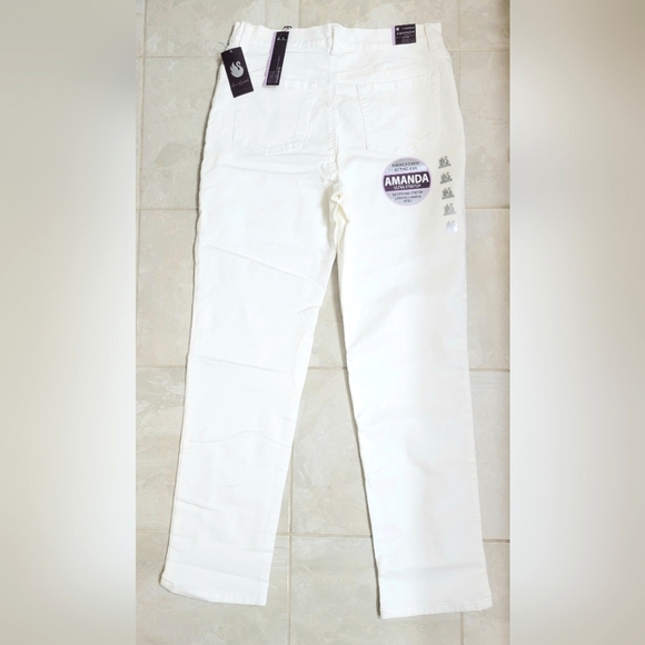 Gloria Vanderbilt Jeans White Straight Leg - Amanda - Picture 4 of 7